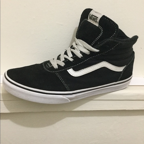 Vans Other - VANS Youth UNISEX Shoes❤️